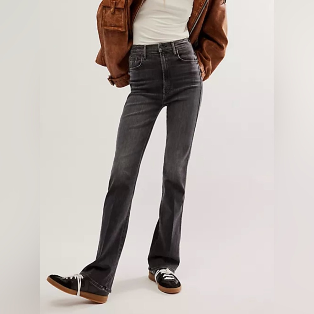 MOTHER High Waisted Smokin Double Heel Jeans